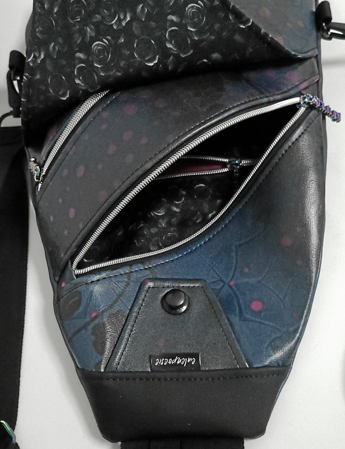 SlingBag Malea Rucksack CALYPSO aus Kunstleder