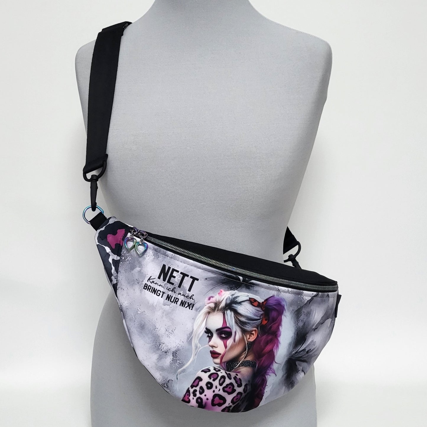 Crossbag LILITH aus Softshell + Minitasche