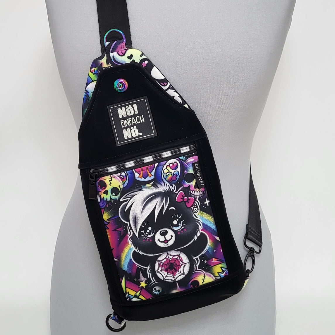 Slingbag Fielder PUNKBÄRCHEN aus Softshell und Kunstleder