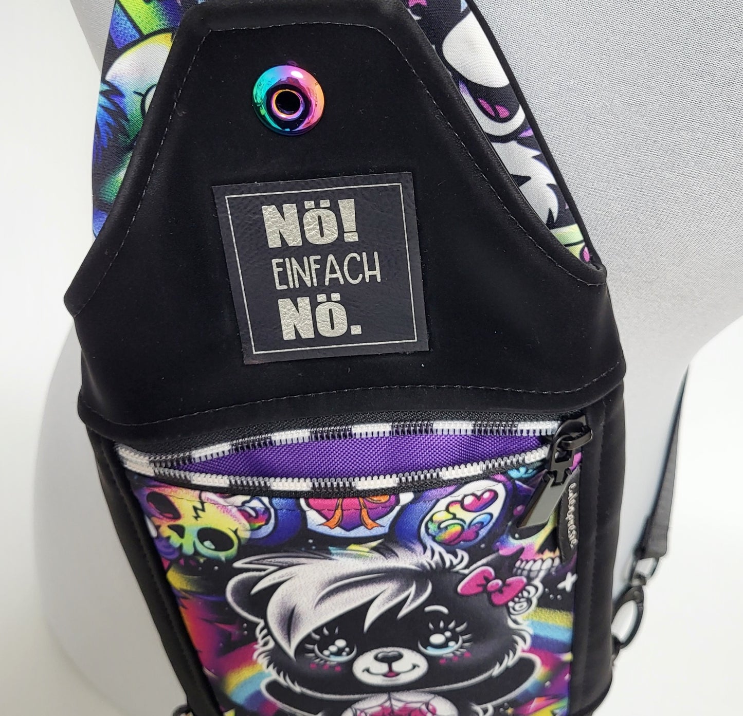 Slingbag Fielder PUNKBÄRCHEN aus Softshell und Kunstleder