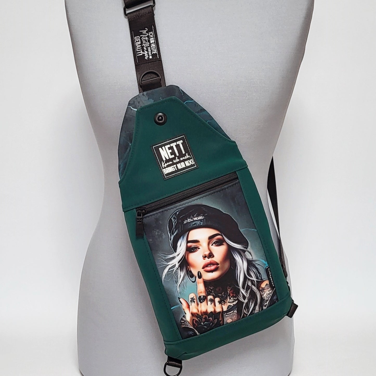 Slingbag Fielder ROGUE aus Softshell und Kunstleder