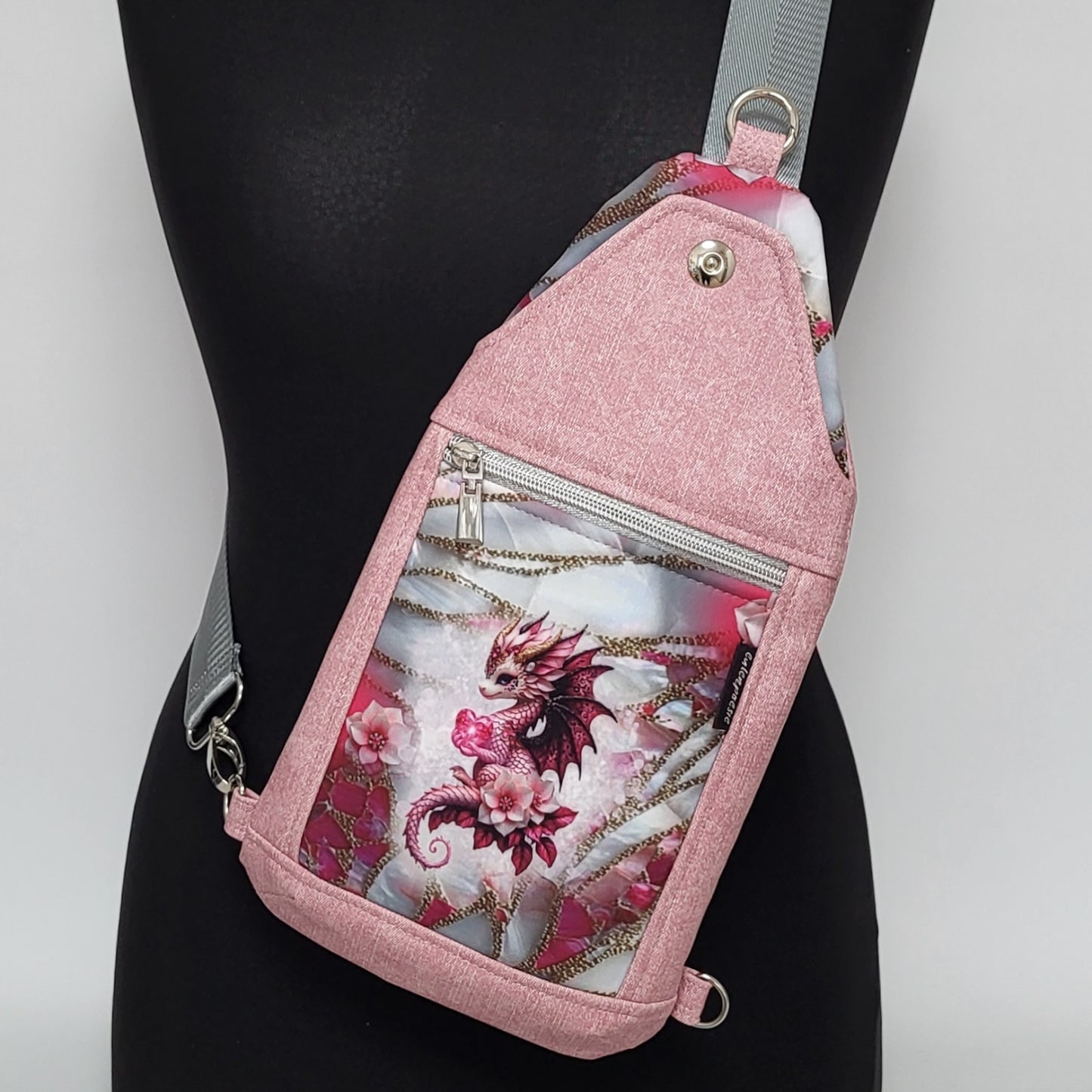 Slingbag Fielder SERAPHINA aus Softshell/Kunstleder