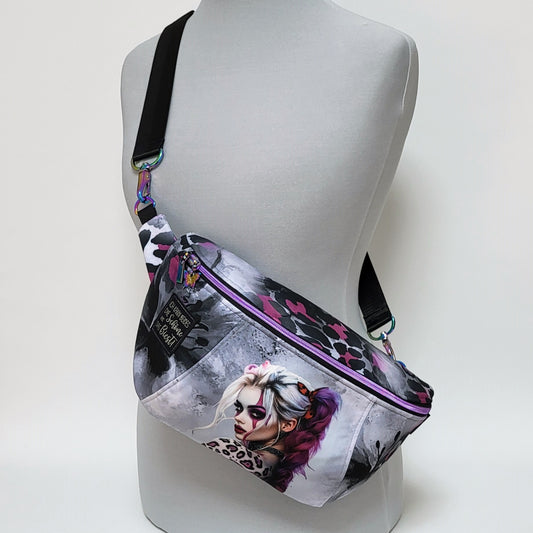 Große Crossbag LILITH aus Softshell