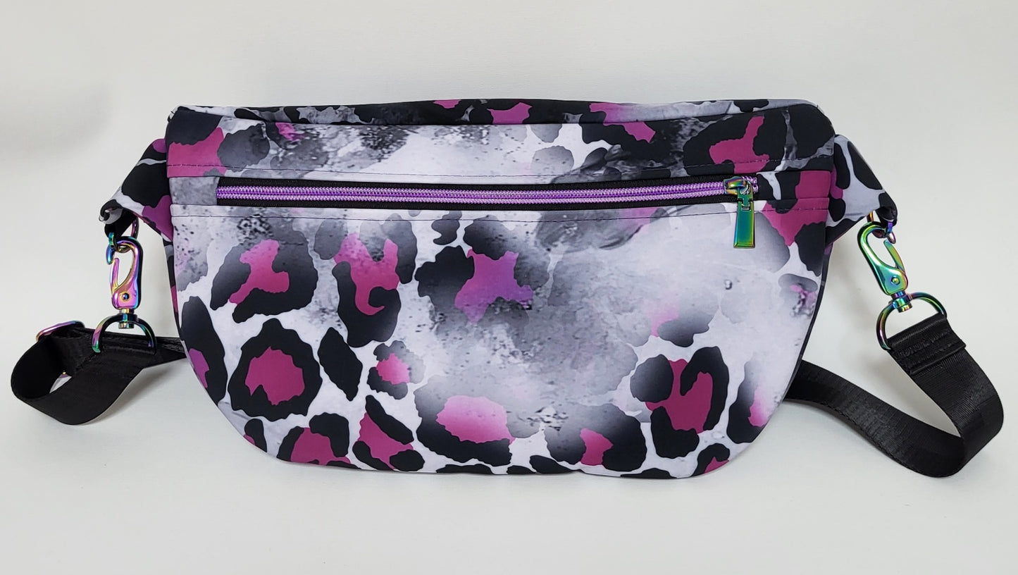 Große Crossbag LILITH aus Softshell