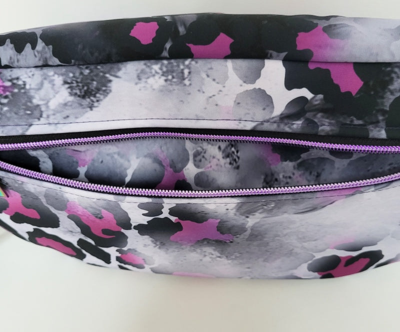 Große Crossbag LILITH aus Softshell