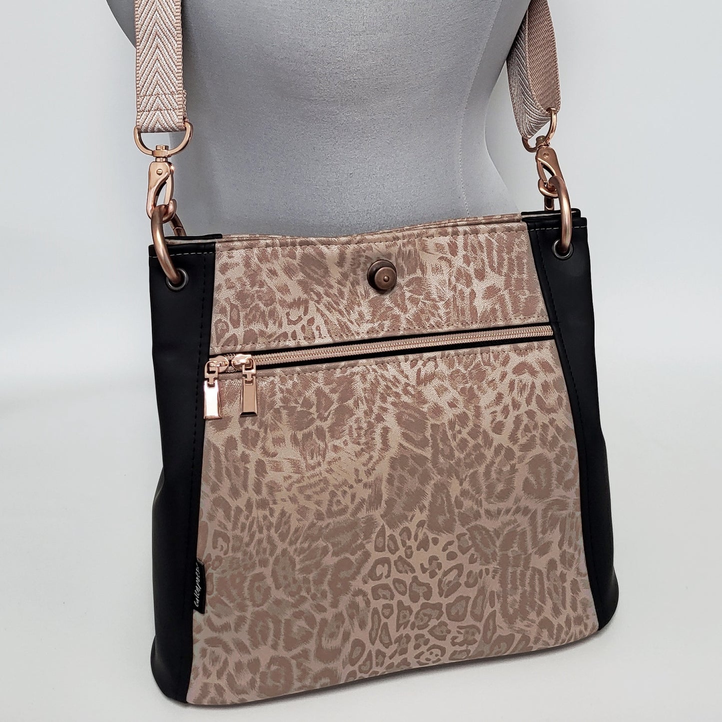 Tasche Hallig LEOPARD ROSA aus Kunstleder