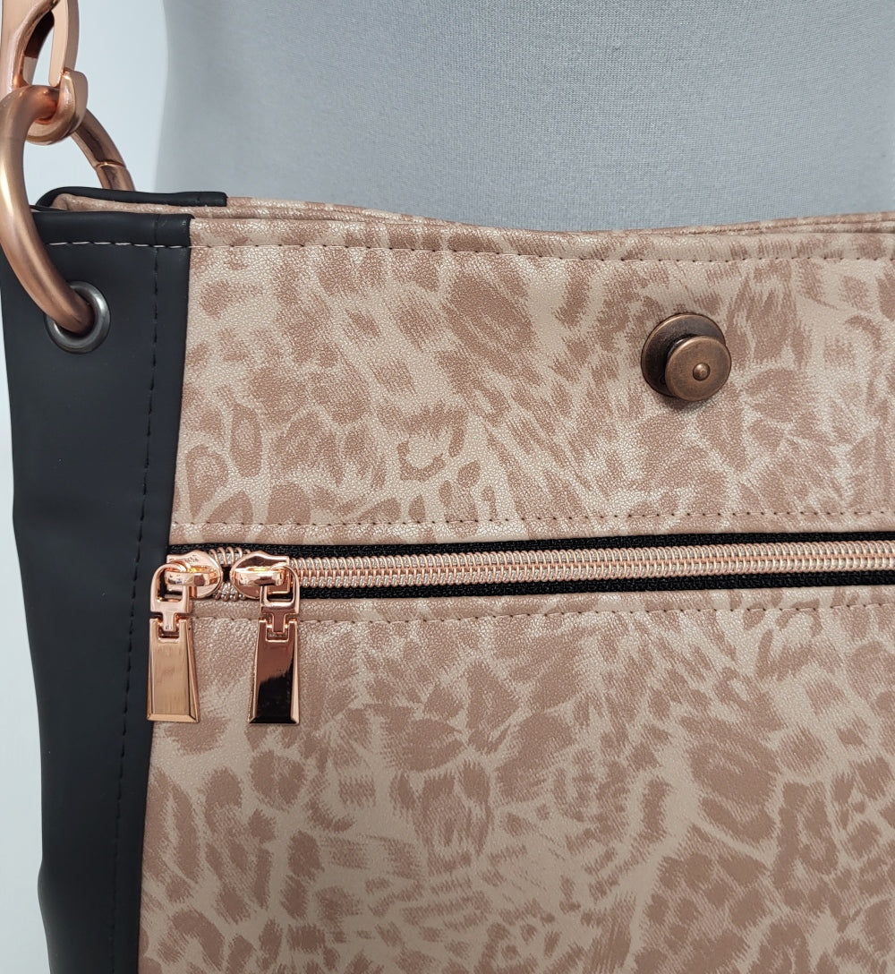 Tasche Hallig LEOPARD ROSA aus Kunstleder