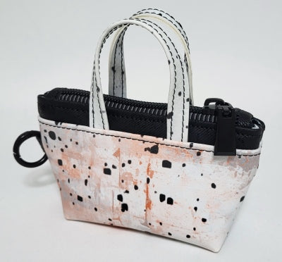 SlingBag Malea Rucksack PINGUIN aus Kunstleder + Minitasche